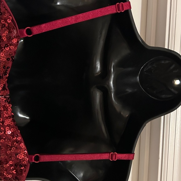 Arella's Bestie Sequin Mini Dress - Red - Picture 7 of 7